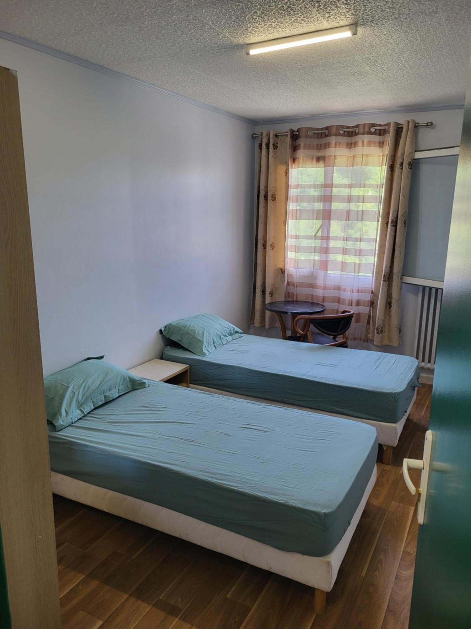 Private Room-3 In Hannana Apartment- 2 Min Walk To Tram 12 Min To Nice Train Station 15 Min To Massena Place Exterior photo